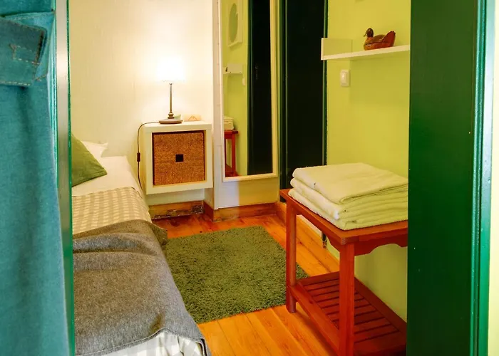 شقة Cozy House By Famous Flea Market With Terrace Lisboa