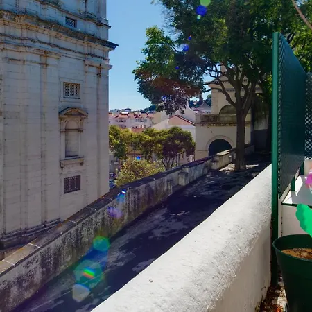 Cozy House By Famous Flea Market With Terrace * Lissabon